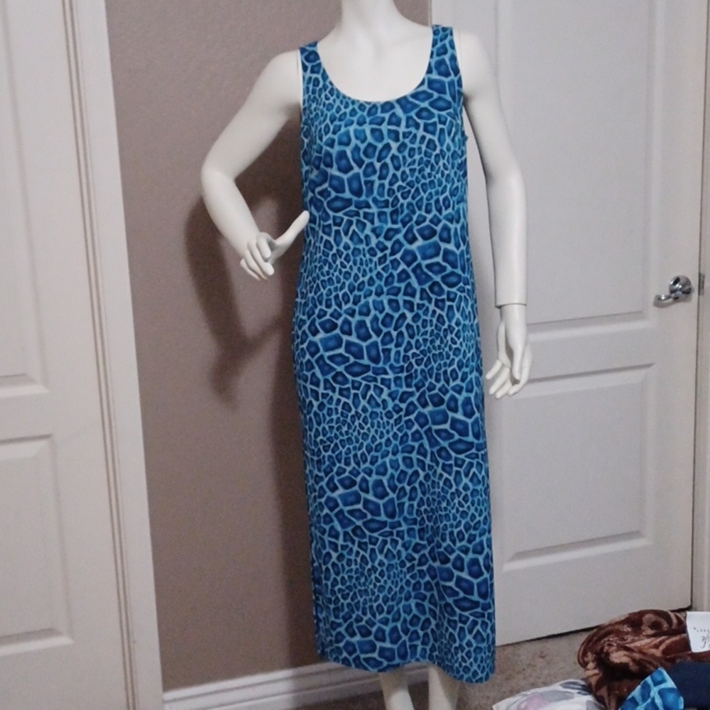 - Womans dress
